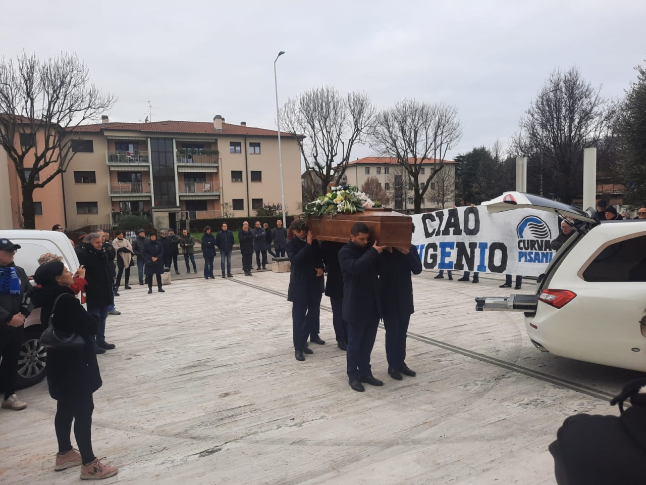 L’abbraccio infinito ad Eugenio Perico, uomo di calcio innamorato della vita
