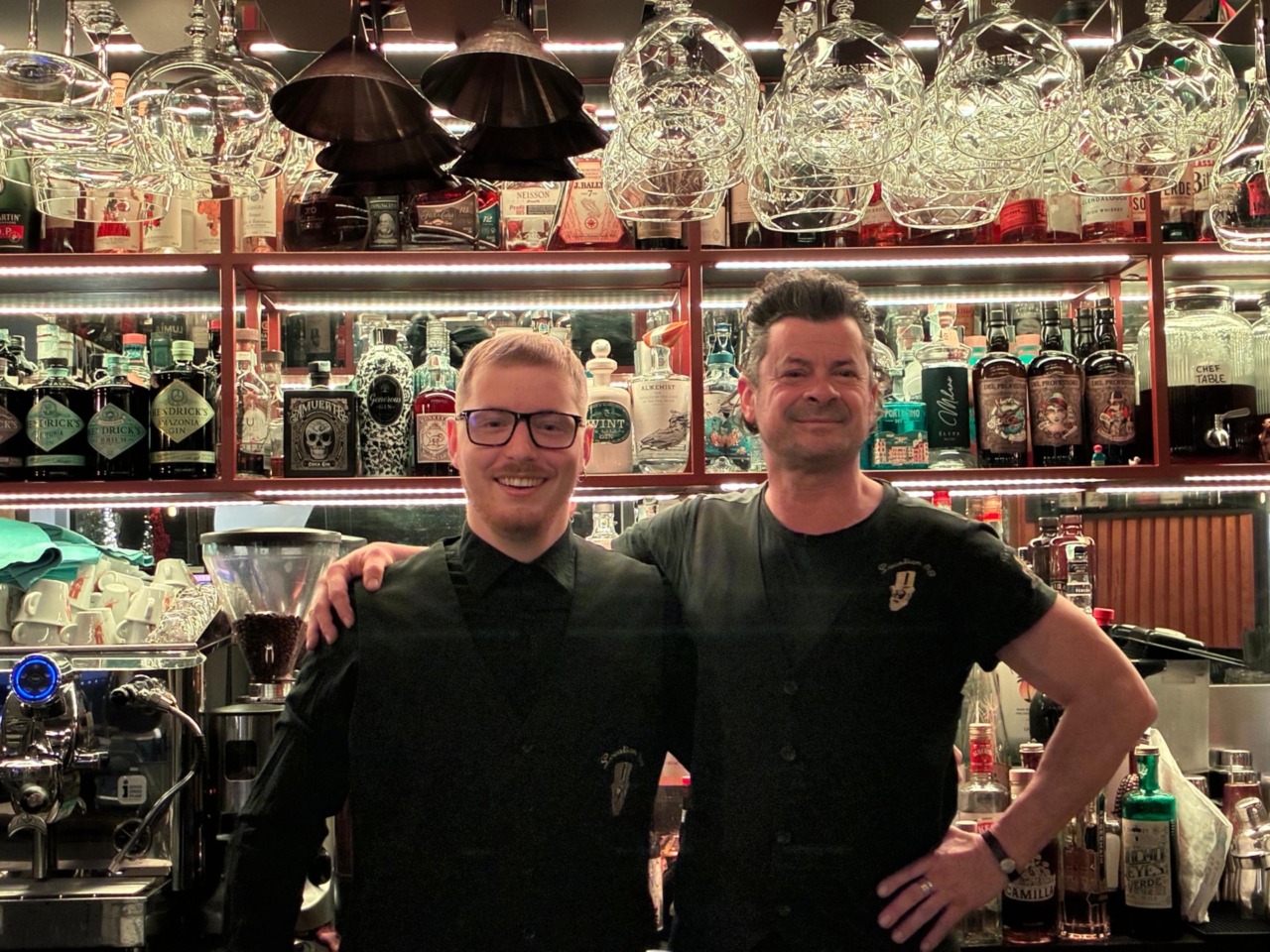 Un cocktail dritto al cuore al Location 58, in Città Alta: molto più di un semplice bar