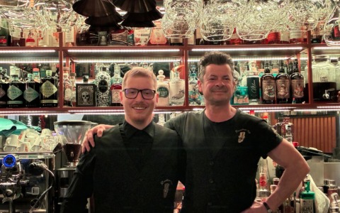 Un cocktail dritto al cuore al Location 58, in Città Alta: molto più di un semplice bar