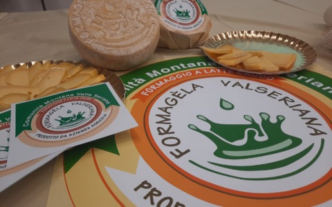 Formagèla Valseriana, il formaggio simbolo della valle ora valorizzato