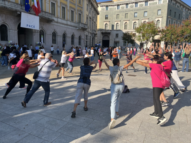 Gli Stati generali del Volontariato Bergamasco si chiudono con uno spettacolo al cinema Conca Verde