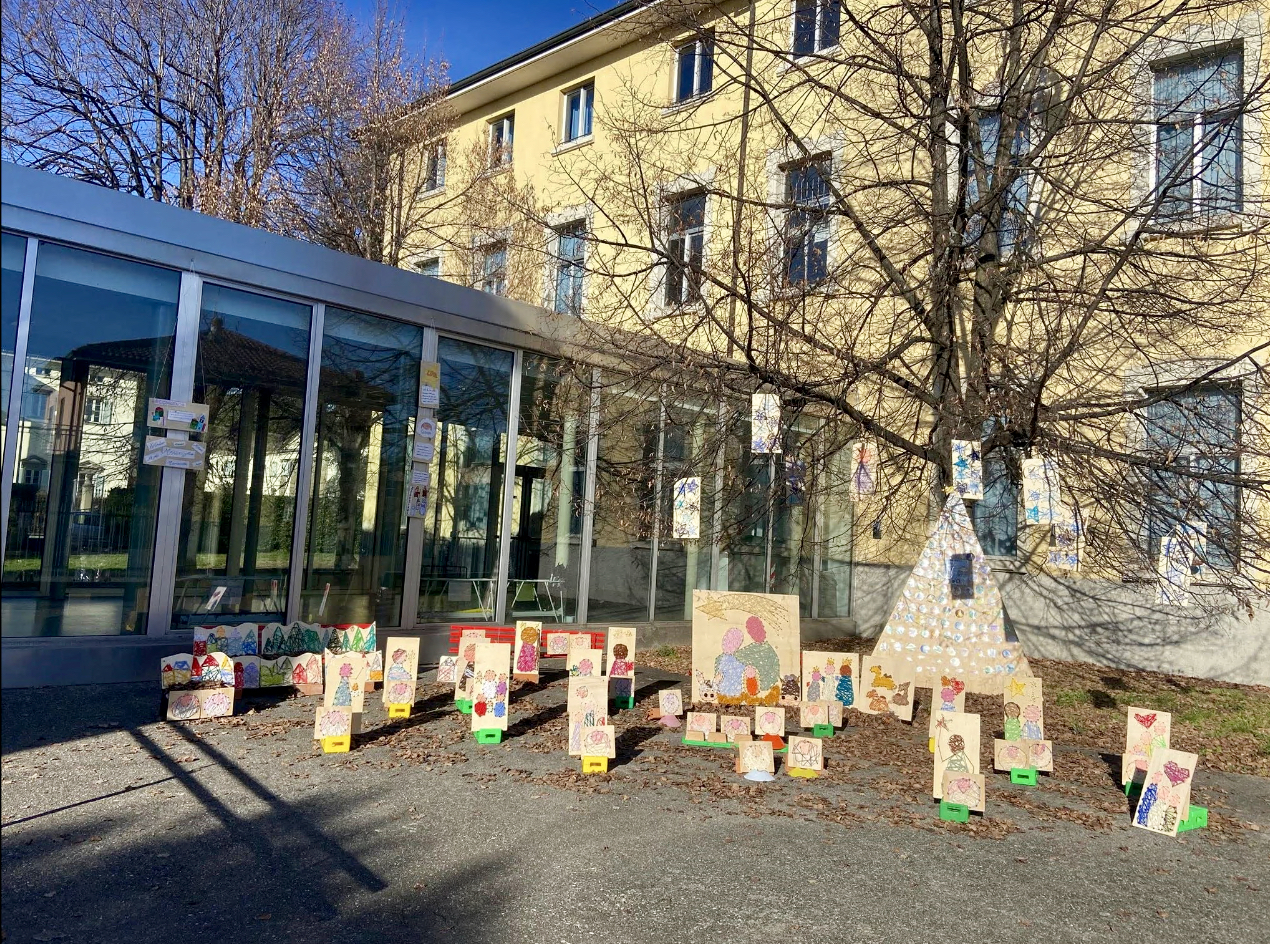 Distrutto il presepe di Stezzano realizzato da bambine e bambini: la risposta gentile della scuola