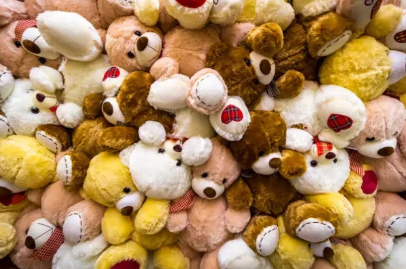 I “Giovani Imprenditori” di Confindustria Bergamo hanno raccolto oltre diecimila giocattoli da donare ai bambini