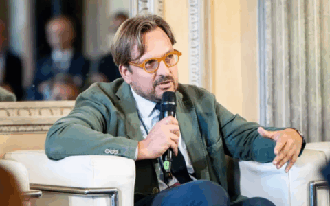 Automotive, Bruxelles apre alla neutralità tecnologica