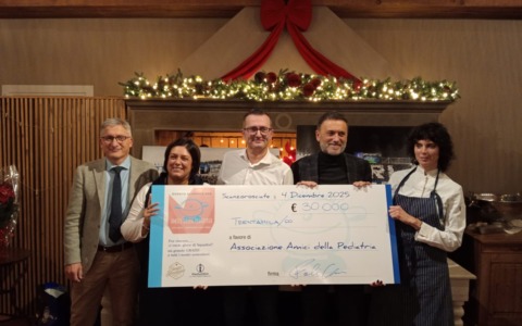 Sorrisi, emozioni e beneficenza nerazzurra a firma RadioDea: donati 30 mila euro agli Amici della Pediatria