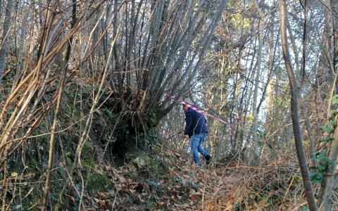 Sparatoria nella notte a Solto Collina, due feriti. Al centro, pare, il controllo dello spaccio