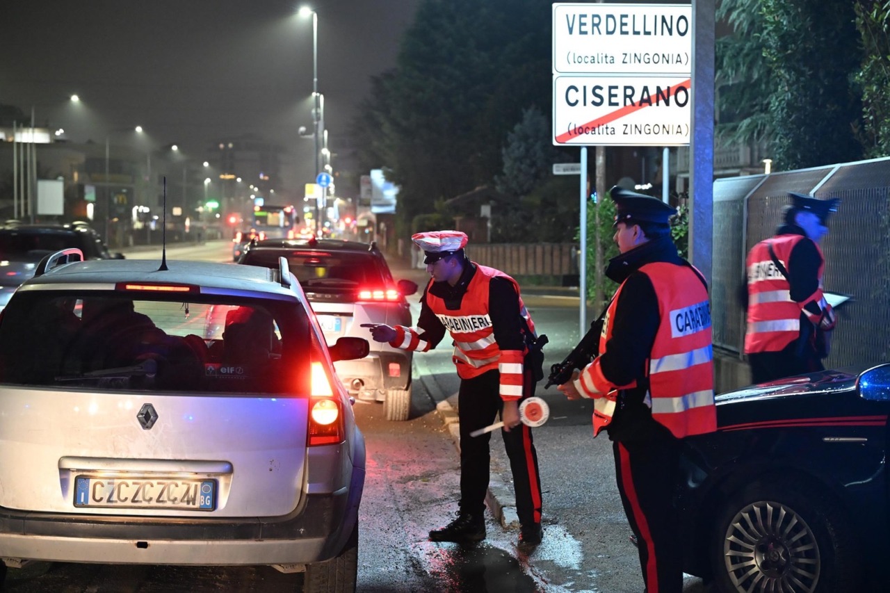 Controlli a tappeto dei carabinieri contro furti e truffe nella Bassa e nell’Isola: identificati 50 pregiudicati