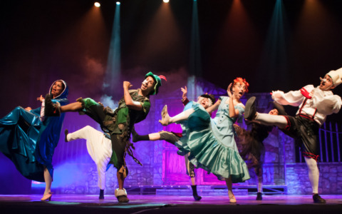 Doppio appuntamento a teatro per festeggiare il 2026: in scena “La Fabbrica dei Sogni” e il Concerto di Capodanno