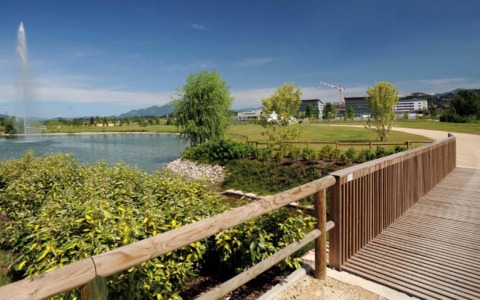 Dal Comune 1,1 milioni di euro per riqualificare due passerelle e aree collinari: lavori in primavera