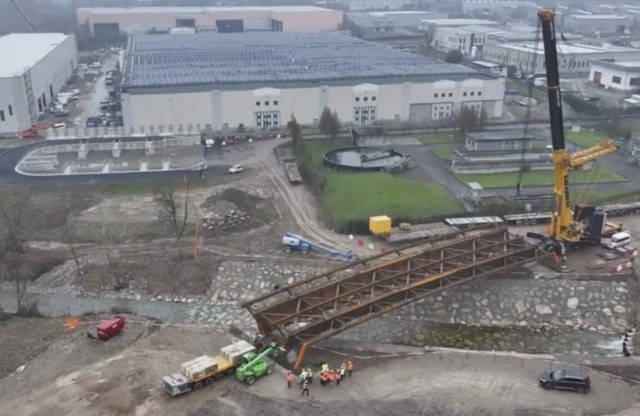 Variante di Cisano, posato con successo il nuovo ponte sul torrente Sonna