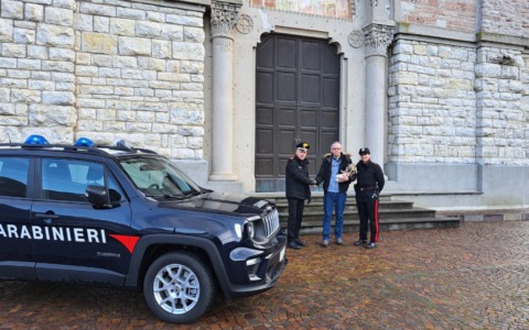 Restituita al parroco di Grone la statua del Bambino Gesù rubata dal presepe: il grazie della comunità ai carabinieri