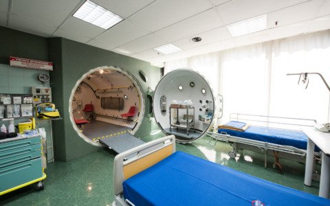 Intossicati da una stufa a legna a Corna Imagna, trattati in camera iperbarica all’Habilita Zingonia