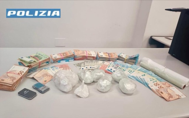 Bonate Sopra, arrestato con quasi un chilo di cocaina: sequestrati anche 41 mila euro