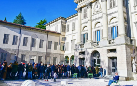 Tutti in coda per visitare gratis l’Accademia Carrara di Bergamo: l’iniziativa è stata un successone!