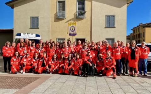 I volontari di Treviolo compiono 25 anni e hanno un sogno: avere una nuova ambulanza