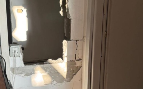 Raid dei ladri in un laboratorio odontotecnico di Colognola: «Organizzati, sapevano cosa rubare»