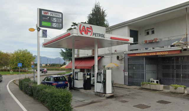 Motori in blocco dopo aver fatto rifornimento a Bonate: la colpa è di un carico di gasolio irregolare