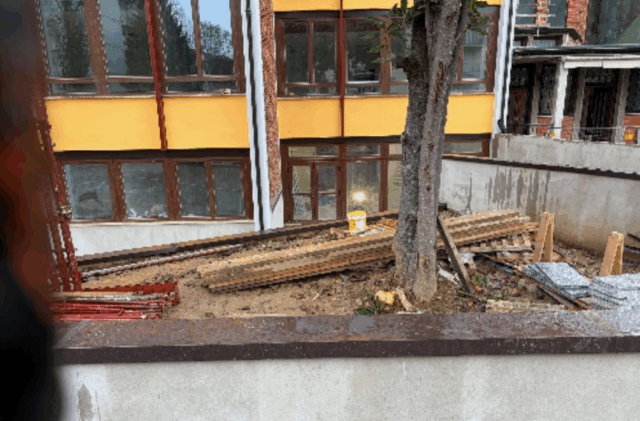 All’ex Sacro Cuore di Bergamo i lavori sono (ancora) in ritardo, nonostante le promesse dell’azienda