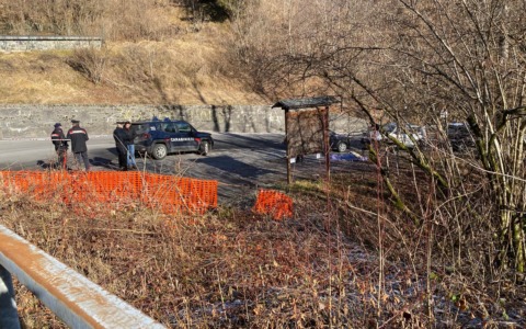 Cadavere trovato a Taleggio, interrogate moglie e figlie dell’indagato: erano in casa, ma non sanno niente
