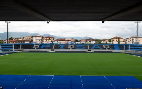 Si torna alla Cetilar Arena di Pisa: il campo è il più stretto della A (65 metri, come a Cagliari)