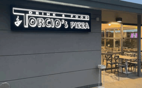 Ladro si porta via l’incasso dalla pizzeria del centro sportivo di Villa di Serio: riconosciuto da un tatuaggio