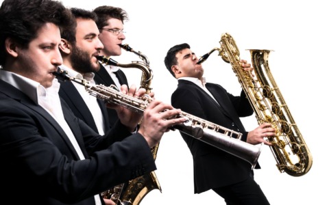 “I colori dell’aria 14” fa tappa a Villa d’Almè: suoni che illuminano l’arte