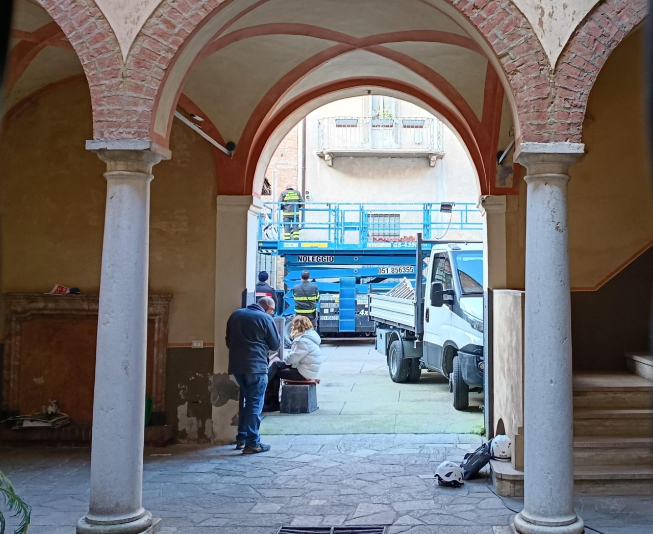 Ennesimo incidente mortale sul lavoro: operaio di 55 anni residente in Bergamasca ha perso la vita a Cremona