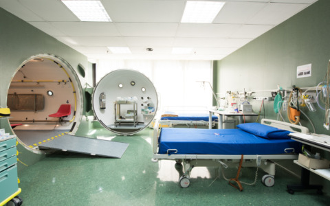 Famiglia intossicata da un braciere acceso in casa a Vidalengo, tutti trattati in camera iperbarica all’Habilita Zingonia