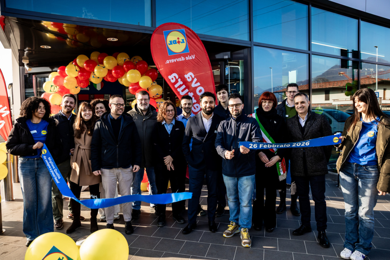Inaugurato il nuovo supermercato Lidl a Villa d’Almè (al posto dell’albergo “L’Emiliano”)