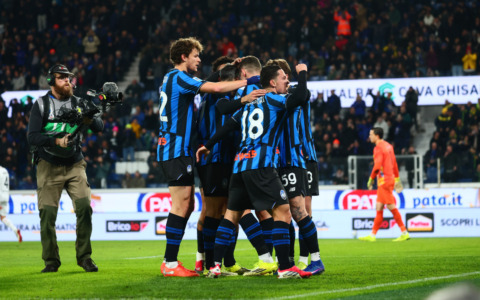 Cronaca di Atalanta-Cremonese 2-1: Krstović e Zappacosta regalano tre punti fondamentali