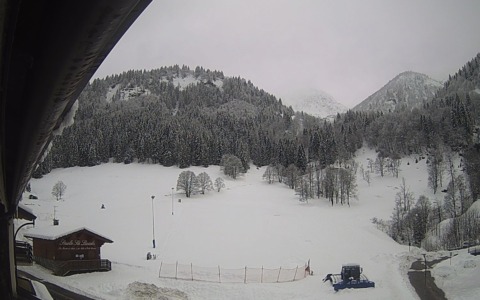 In Bergamasca superato il metro di neve in alta quota, ma attenzione alle valanghe