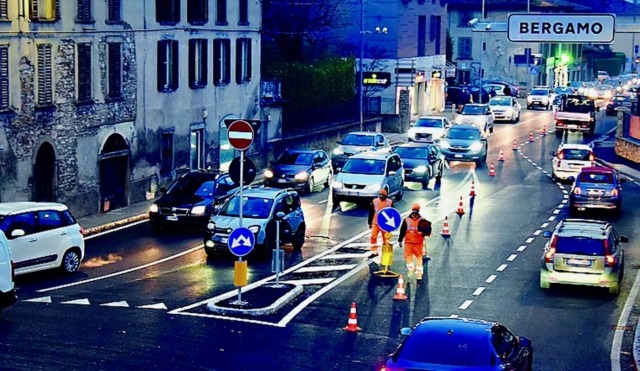 Continue code a Pontesecco, prima delle corsie dinamiche si vogliono sciogliere i nodi a monte e a valle