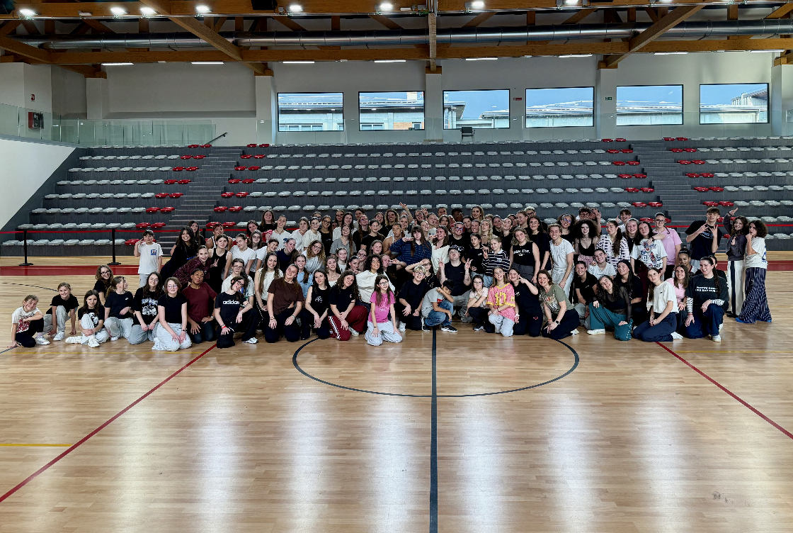 Il coreografo delle star Carlos Diaz Gandia ha conquistato il Palazzetto di Nembro