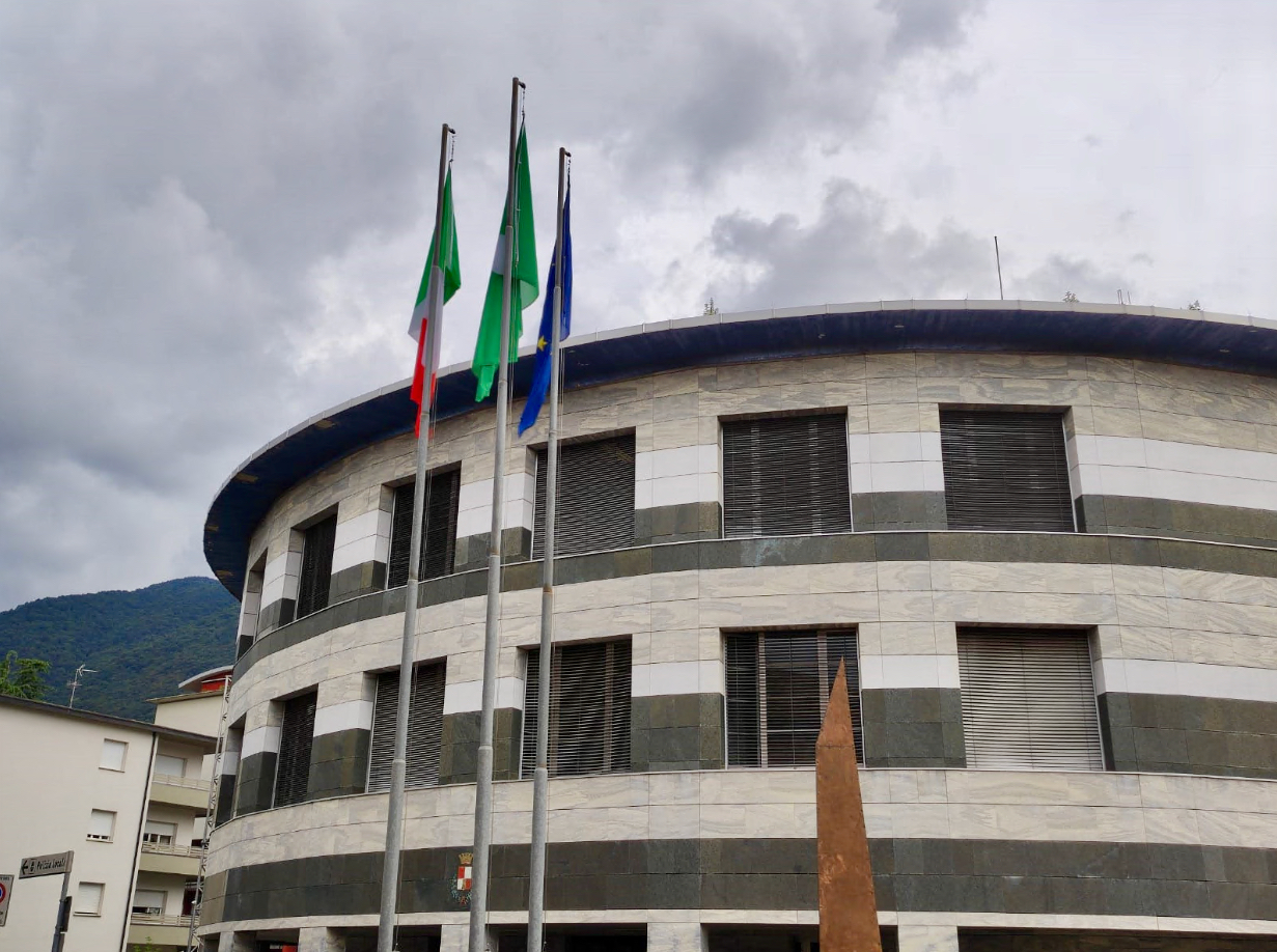 Il consigliere comunale di Albino, Fabio Gualandris, si dimette e attacca i “giochi di palazzo”