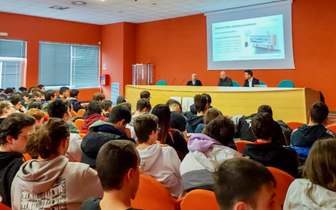 L’istituto Marconi di Dalmine diventerà un campus aperto fino alle 16:30: la scelta divide i genitori