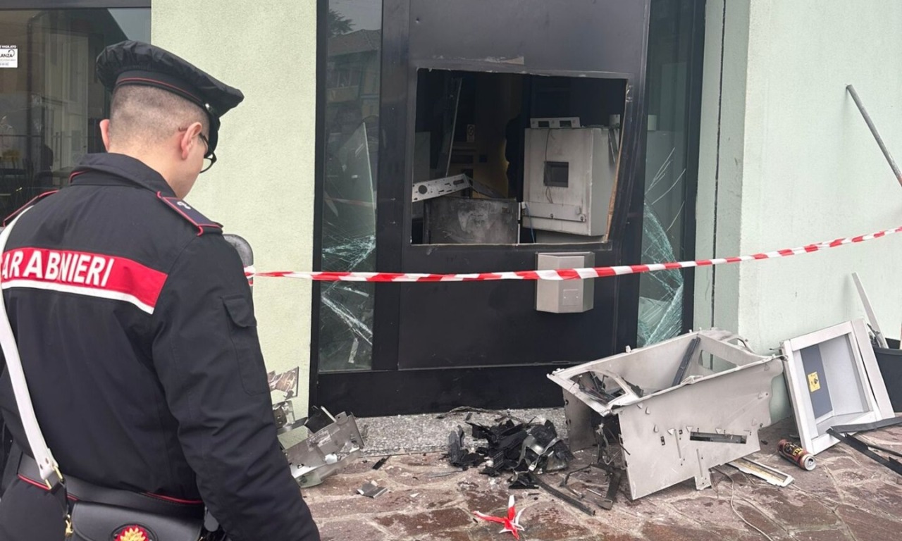 I quattro della banda del botto di Sarnico hanno chiesto di patteggiare la pena