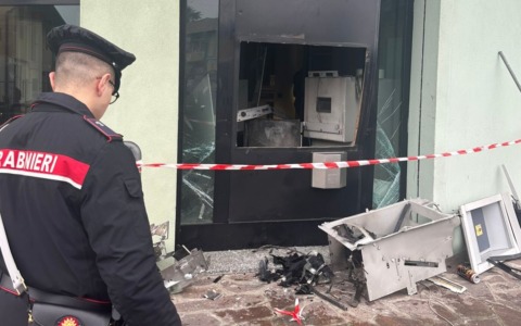 I quattro della banda del botto di Sarnico hanno chiesto di patteggiare la pena