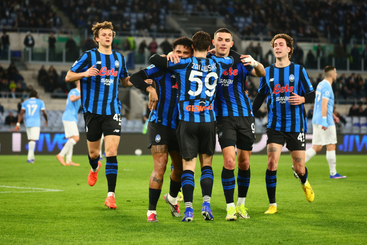 Cronaca di Lazio-Atalanta 0-2: Ederson e Zalewski decidono lo scontro diretto per l’Europa