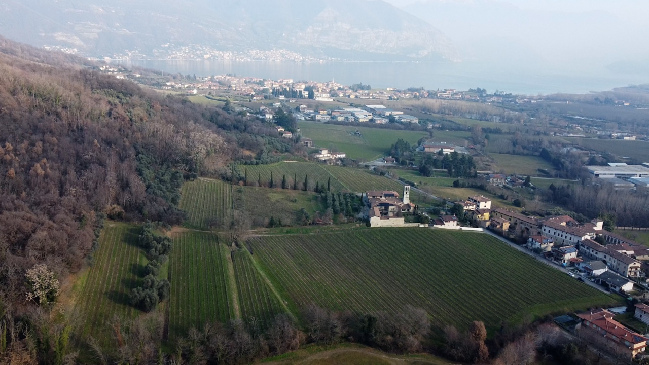 Alla scoperta della Franciacorta con “Dentro e Fuori dal Comune”
