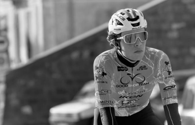 Tragedia a Barzana, un ciclista di 18 anni ha perso la vita dopo lo schianto con un’auto