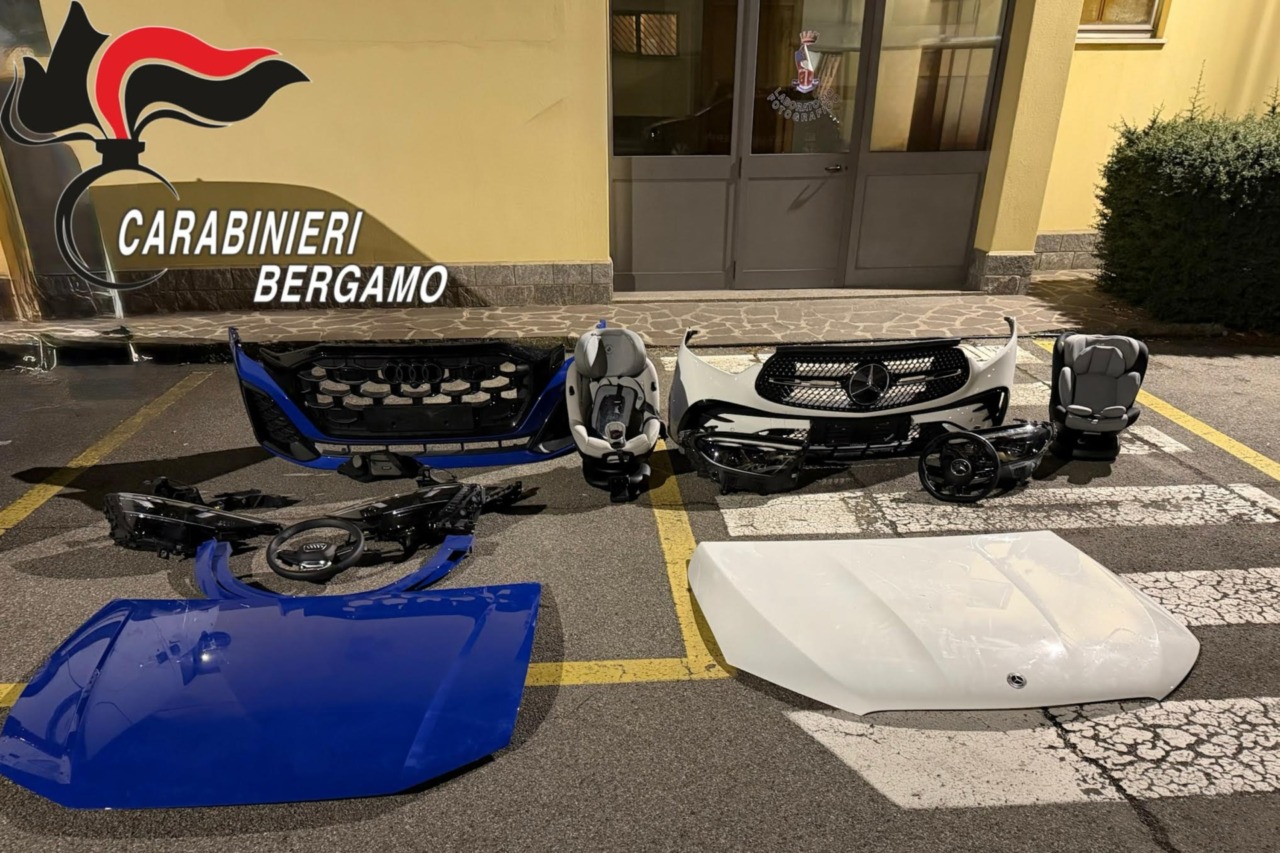 Furto di auto di lusso tra Bergamo, Treviolo e Curno: colti sul fatto e arrestati