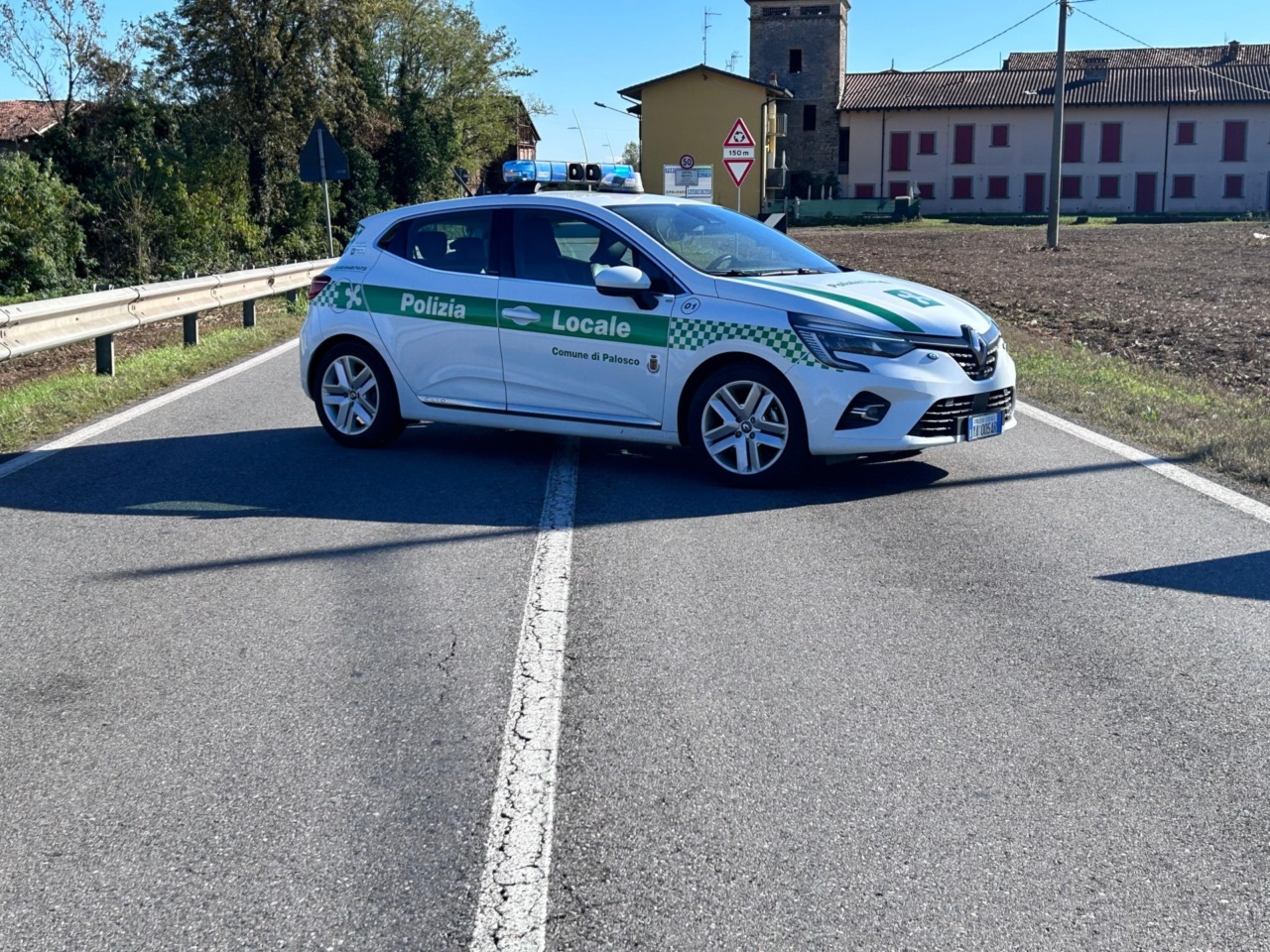 Inseguimento da film tra Bergamo e Brescia: due fermati, uno riesce a fuggire gettandosi nel fiume Oglio