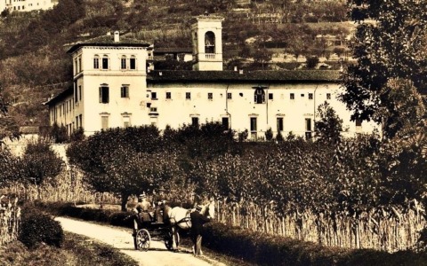 Una volta si andava direttamente nelle frasche, senza menù:  «Incö gh’è chèsto»