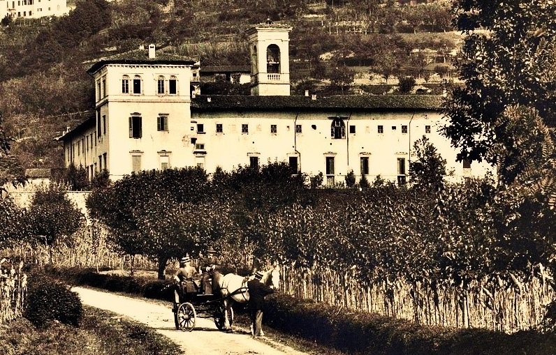 Una volta si andava direttamente nelle frasche, senza menù:  «Incö gh’è chèsto»