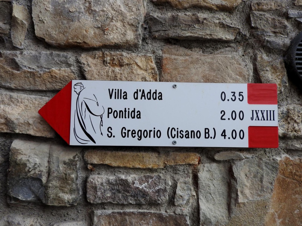 Tragedia nei boschi sopra Pontida, ciclista 64enne muore dopo uno scontro con un capriolo