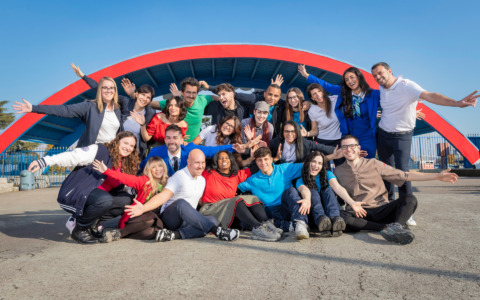 Più offerte di lavoro a Leolandia: cento posti disponibili (perché arrivano le nuove montagne russe)