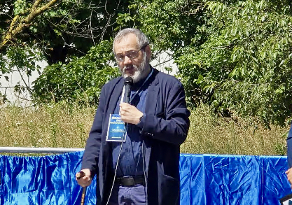 La battaglia del preside del Marconi di Dalmine: più famiglia, più realtà, basta dipendenza dal telefono