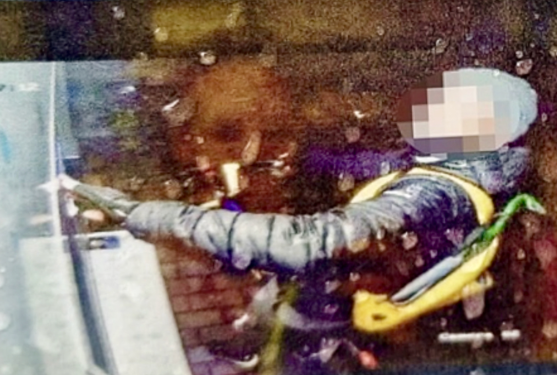 Il ladro “fantasma” col piede di porco che da mesi colpisce di notte a Nembro