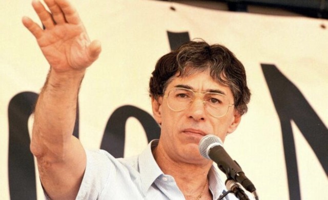 Calderoli ricorda Bossi: «Proprio nel giorno del festa del papà, perdo “papà Umberto”»