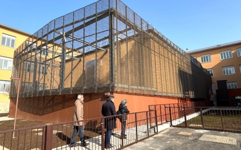 Finito il primo lotto di lavori alla Scuola Mazzi-Calvi di Bergamo: nuovi spazi per studenti e comunità